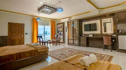 اتاق دو تخته رو به دریا هتل ساحل طلایی قشم اتاق دو تخته رو به دریا هتل ساحل طلایی قشم